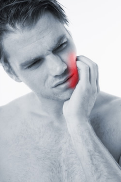 Zahnschmerzen und Reizungen im Mundraum